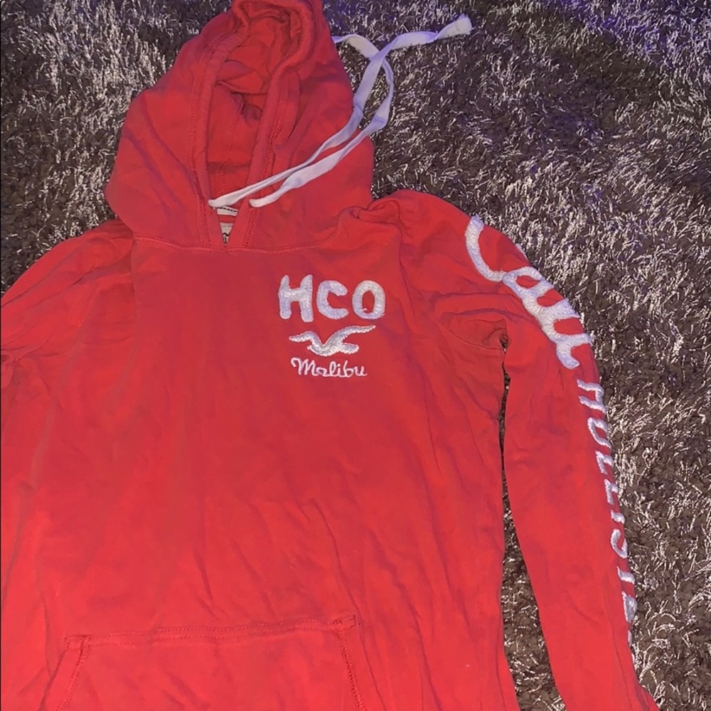 Hollister sweat shirt